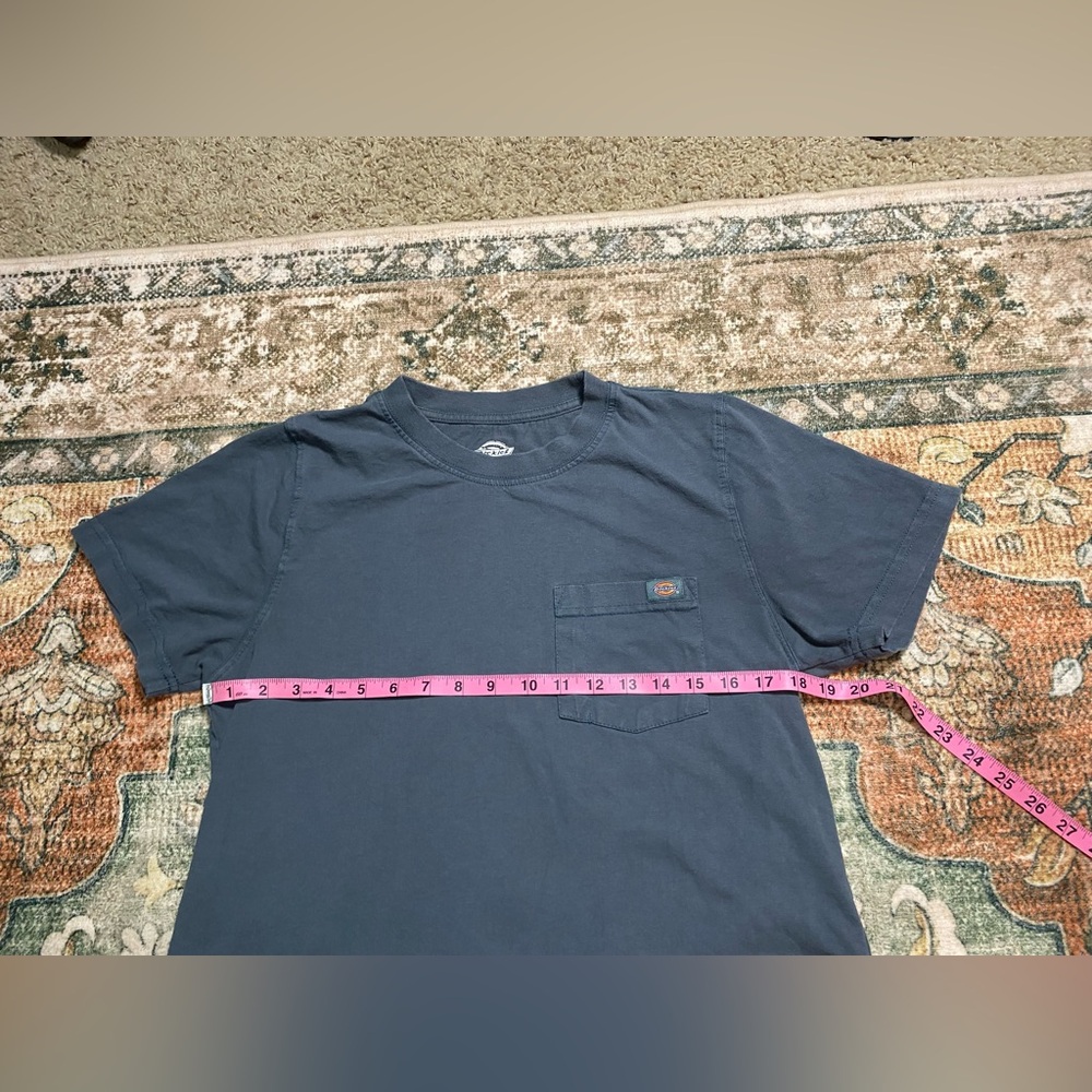 Dickies Women's Heavyweight Short Sleeve Pocket T-Shirt - Picture 3 of 6